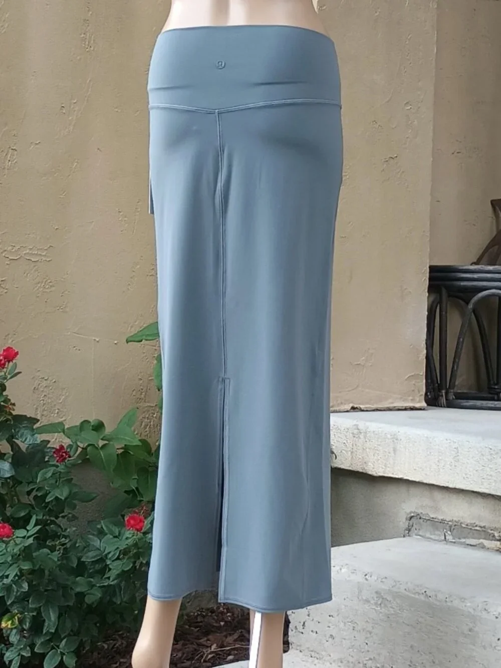 Long Skirt by Lululemon (Nulu Slim Fit High Rise Maxi Skirt) XS, gray color, NWT